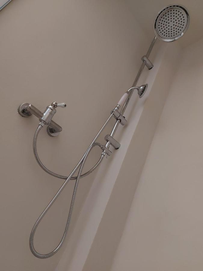 Castle Rooms 普拉托 外观 照片