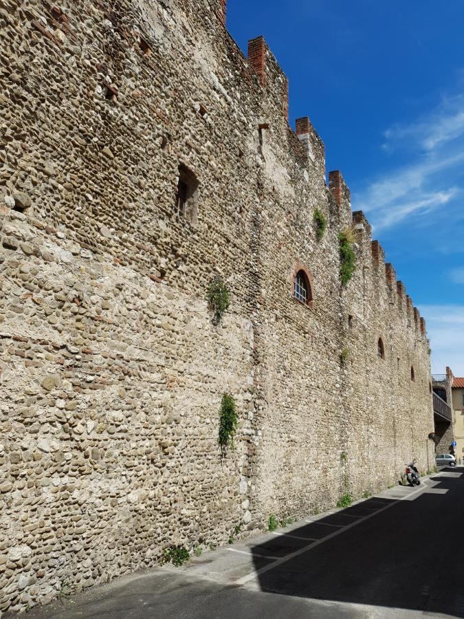 Castle Rooms 普拉托 外观 照片