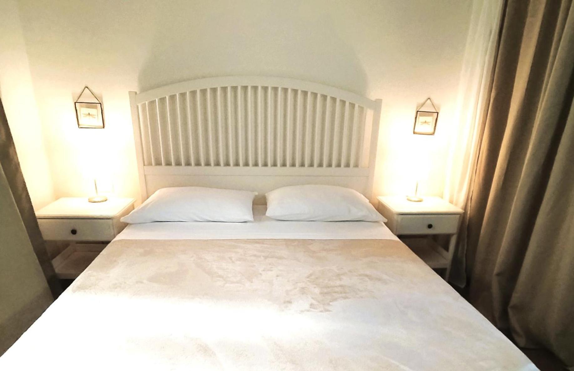 Castle Rooms 普拉托 外观 照片